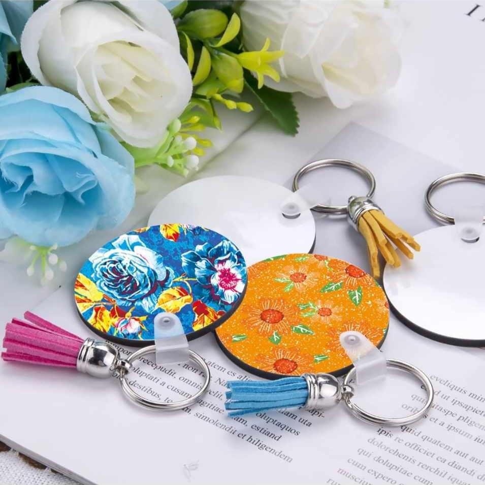 Customizable keychains