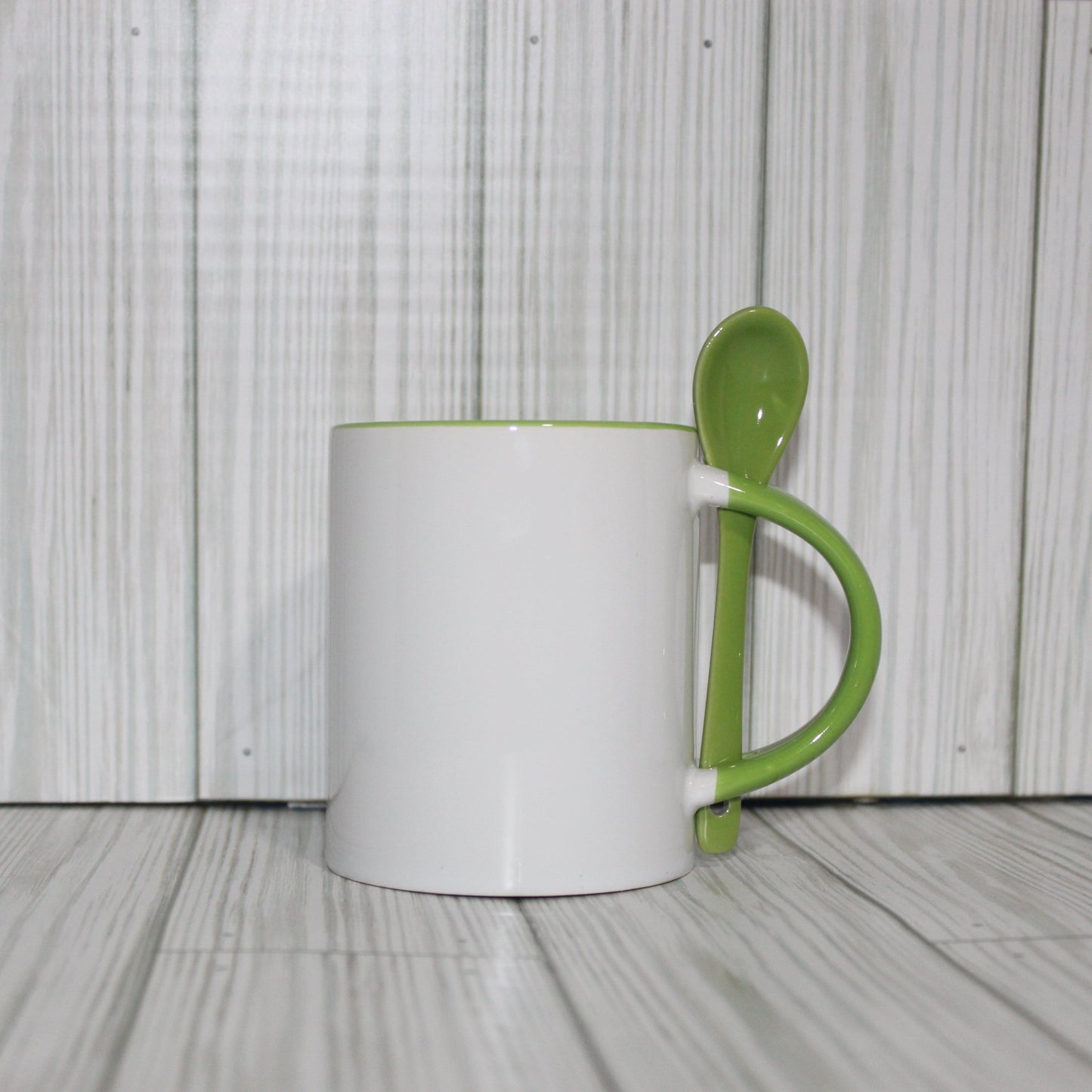 Customizable coffee cup with spoon